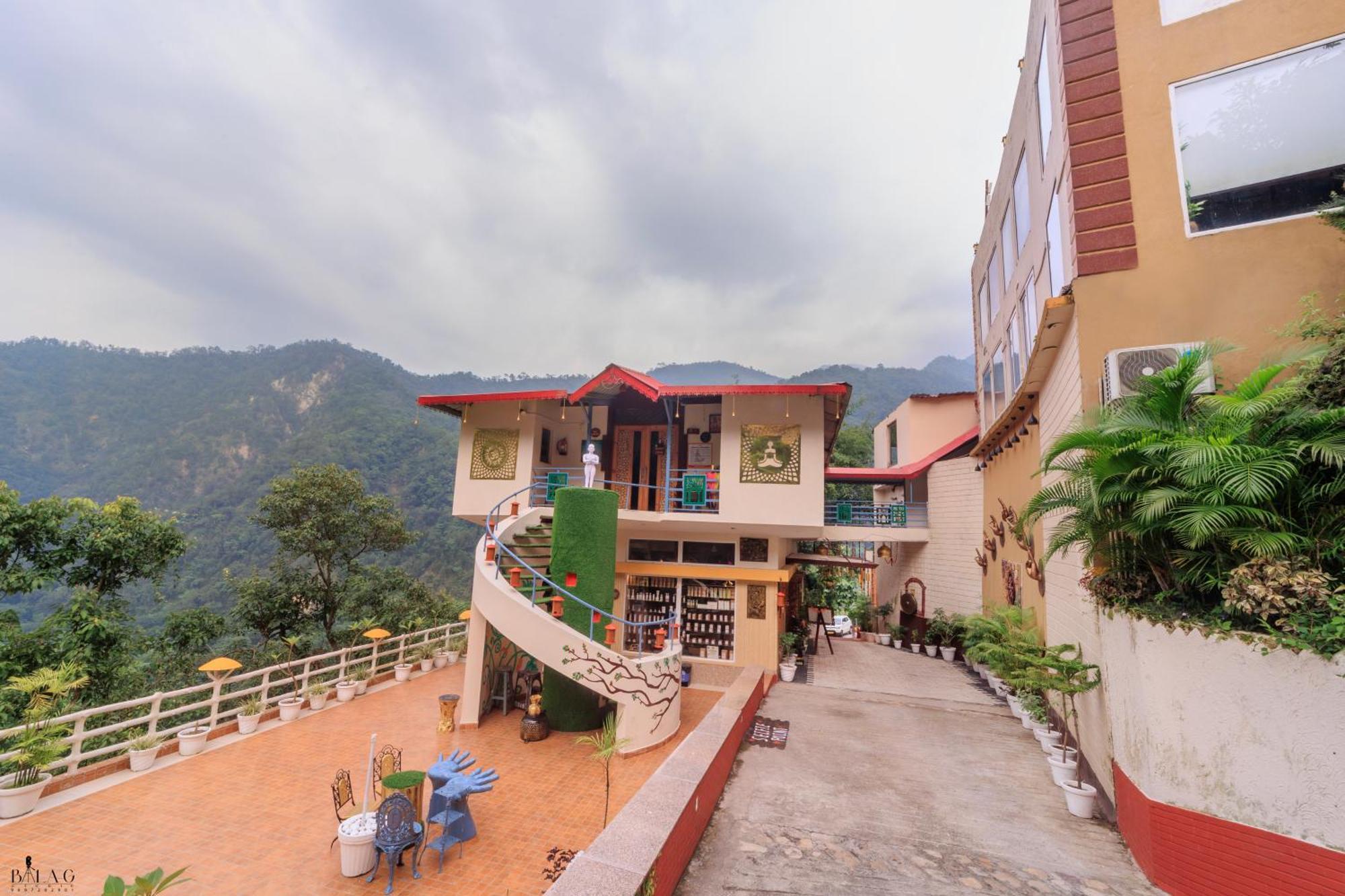 เวทา5 อยุรเวทา แอนด์โยคะ รีทรีต Hotel ริชิเคช ภายนอก รูปภาพ
