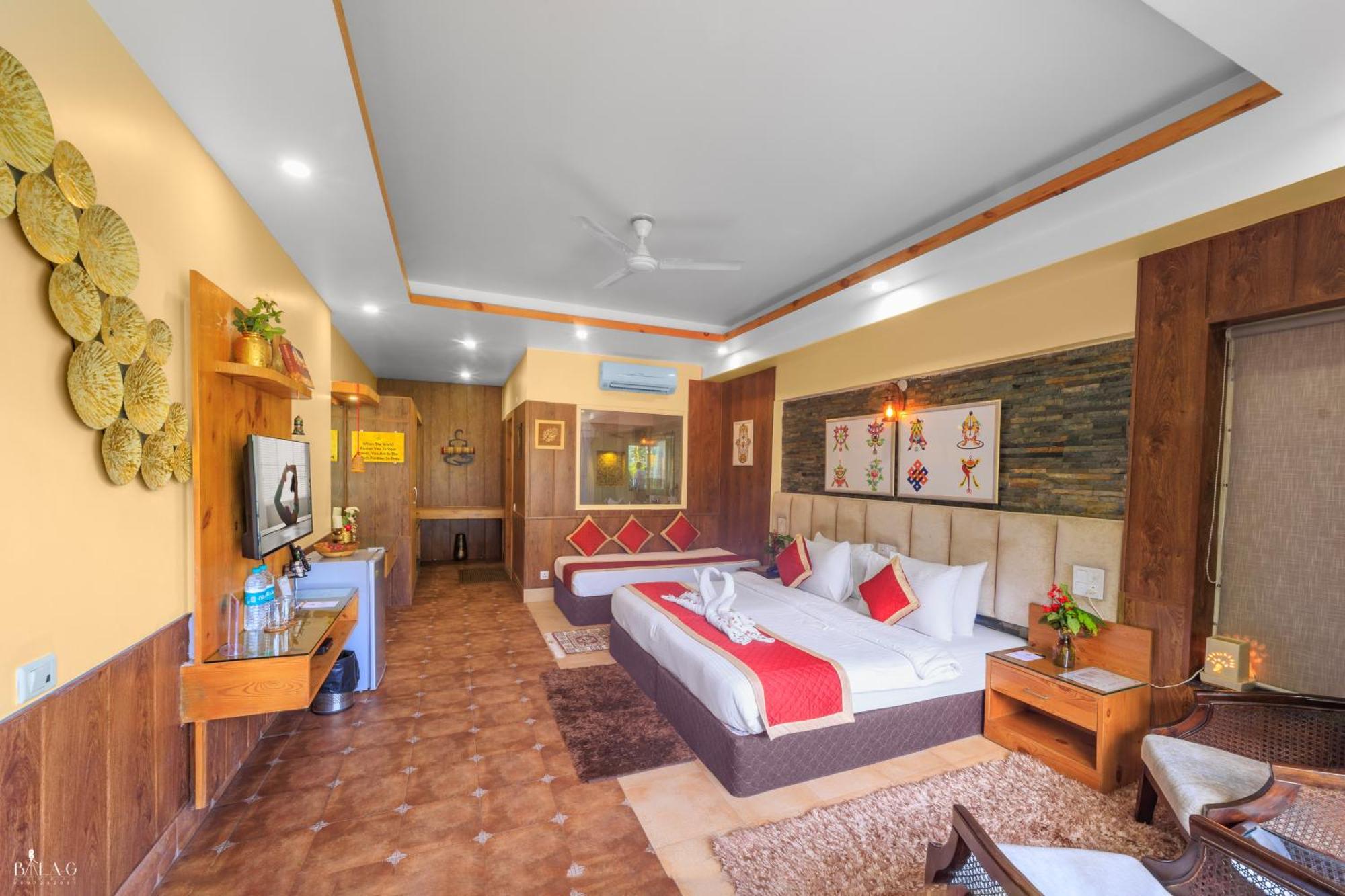 เวทา5 อยุรเวทา แอนด์โยคะ รีทรีต Hotel ริชิเคช ภายนอก รูปภาพ