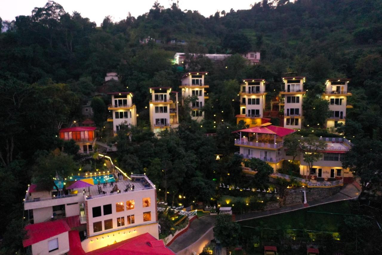 เวทา5 อยุรเวทา แอนด์โยคะ รีทรีต Hotel ริชิเคช ภายนอก รูปภาพ